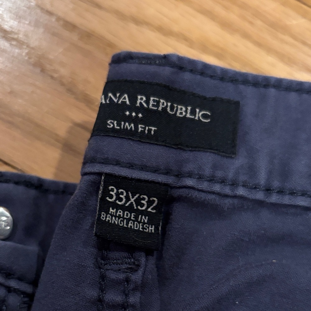Express, Banana Republic(2) and Haggar Men's Chinos in Blue, Gray, and Black - Picture 3 of 5